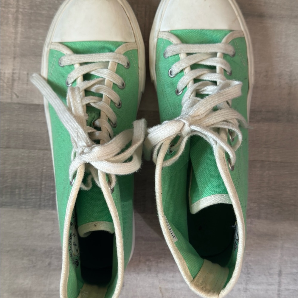 Green High-Top women’s Sneakers